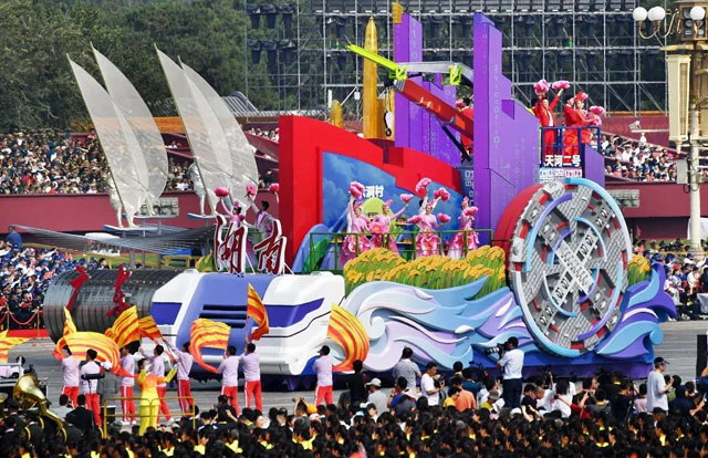 ���ϲ�܇չ�� �����٬F(xi��n)�������t��񳯡�